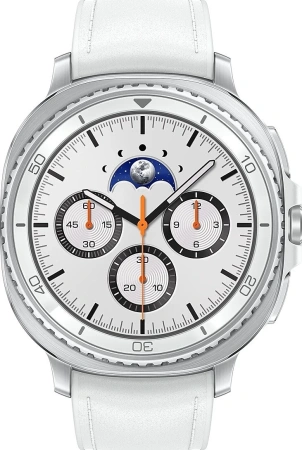 Умные часы Samsung Galaxy Watch8 Classic 46 мм LTE (белый)