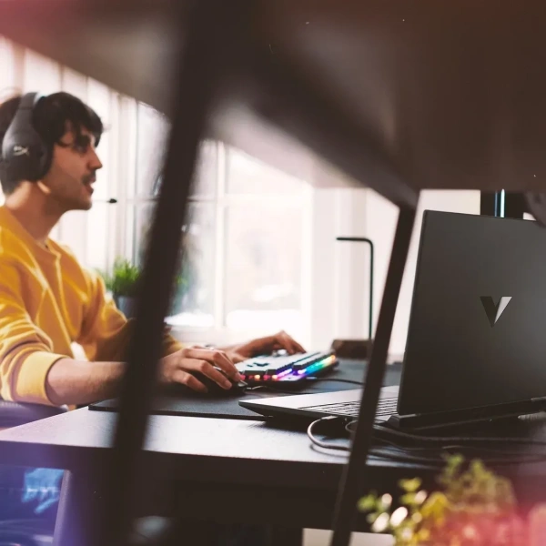 Игровой ноутбук HP Victus 15-fa2013dx B95WHUA