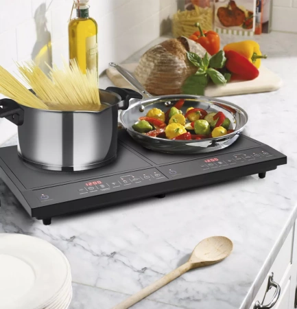 Индукционная плитка Kitfort KT-104