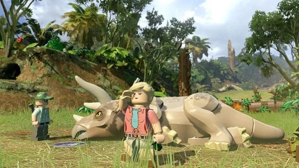 LEGO Jurassic World для PS4 (русские субтитры)